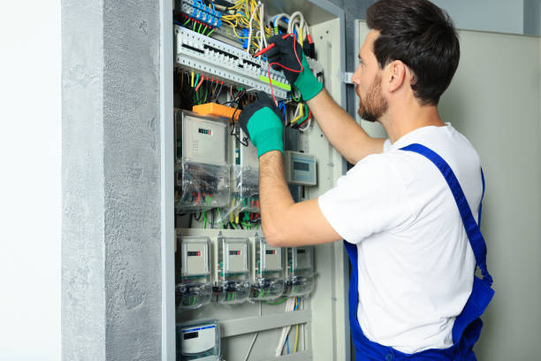 Best Emergency Electrician Near Me  in Ellsworth, WI